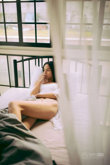 两个女人互添下身视频在线观看